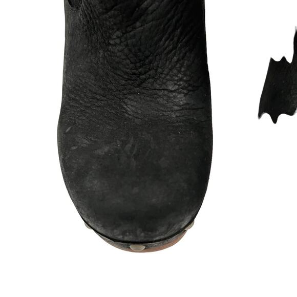 UGG Australia Carnegie Studded Wood Stacked Sheepskin Sherpa Black Booties Sz 7 - Picture 8 of 12
